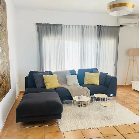 Catalina Villa *